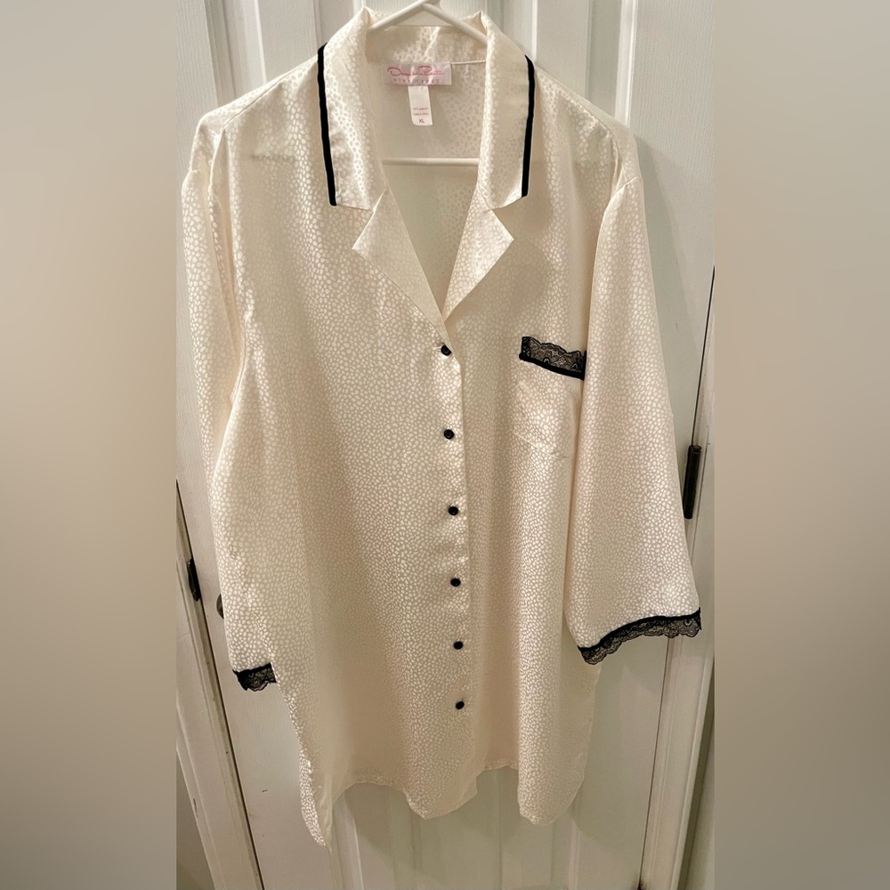 😍Oscar de la Renta Nightgown ✨️incredibly rare✨️ size XL - Picture 4 of 7
